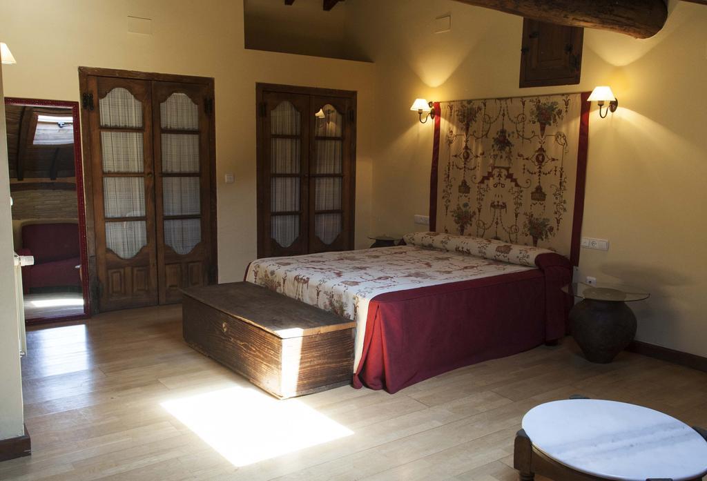 Casa Rural Con Encanto "Los Postigos" Banos De Montemayor Room photo